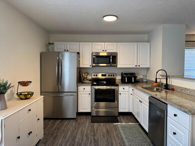 Kitchen (2)