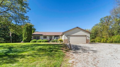 13623 S County Line Rd, Syracuse, IN 46567 - photo 2