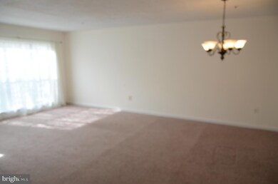 2513 Ambling Cir, Crofton, MD 21114 - photo 4