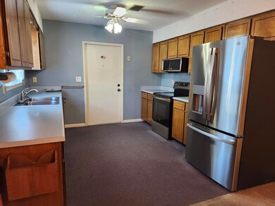 550 Brian Cir, Mary Esther, FL 32569 - photo 4