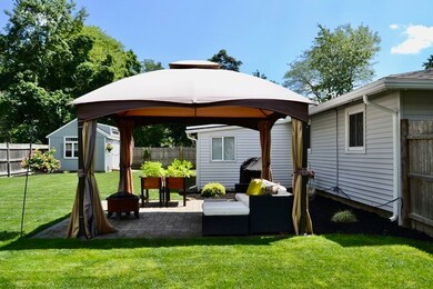 27 Connell Ave, Brockton, MA 02302 - photo 5