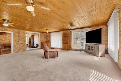42-web-or-mls-1012McNaughtenRoad_Hommati