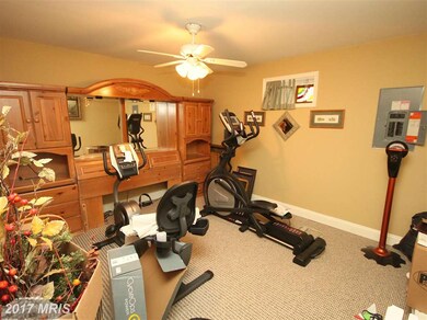 2905 Misty Meadow Ct, Crofton, MD 21114 - photo 5