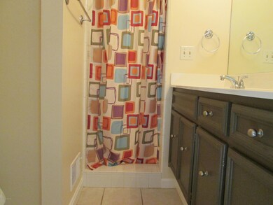 (original) 1st floor Master bath