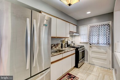 1026 Wedgewood Rd, Baltimore, MD 21229 - photo 7