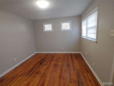 36 Connolly Dr, Saint Louis, MO 63135 - photo 3