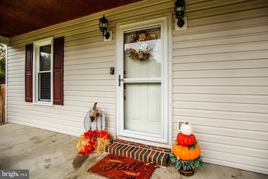 10900 Heatherwood Dr, Spotsylvania, VA 22553 - photo 6