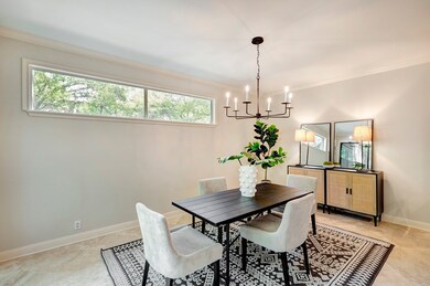 239 Litchfield Ln, Houston, TX 77024 - photo 6