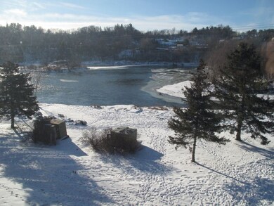 100 W Canal St unit 16, Winooski, VT 05404 - photo 3