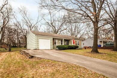 6523 Melrose Ln, Shawnee, KS 66203 - photo 2