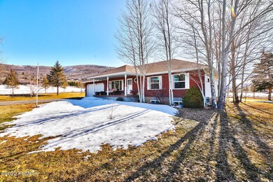 2985 Highland Loop Kamas UT-large-003-00