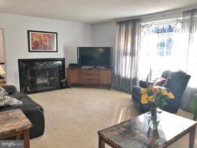 2609 Arbor Rd, Broomall, PA 19008 - photo 3