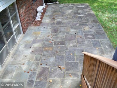 5226 Russett Rd, Rockville, MD 20853 - photo 7