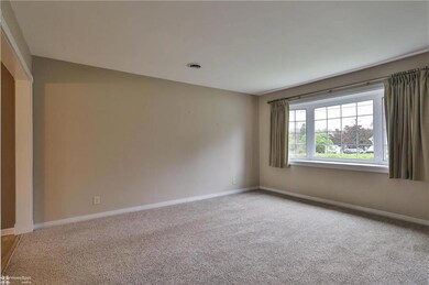 3712 Greenway St, Easton, PA 18045 - photo 6