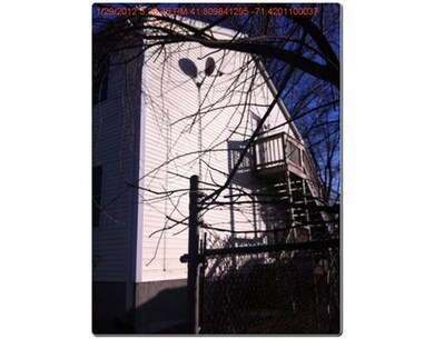 396 Blackstone St, Providence, RI 02907 - photo 4