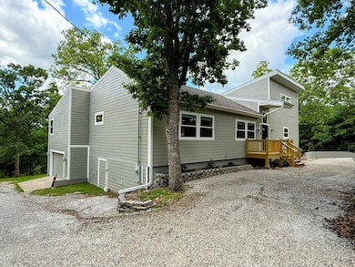 front 48 Galatians Ln Reeds Spring MO