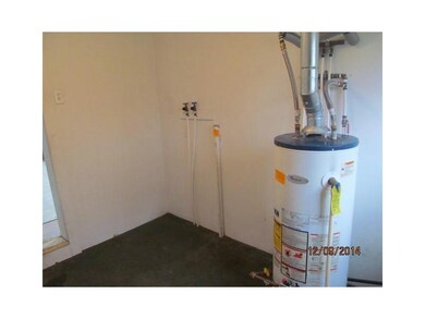 1005 S B St, Elwood, IN 46036 - photo 3