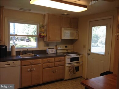 16 Longview Rd, Glen Mills, PA 19342 - photo 4