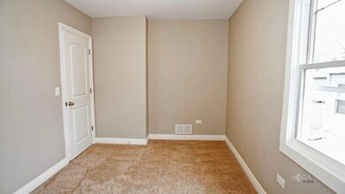 36 N Orchard Ave, Waukegan, IL 60085 - photo 6