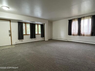 3903 Iowa Dr unit 3, Anchorage, AK 99517 - photo 5