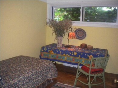 658 Flanders St, Chelsea, MI 48118 - photo 7