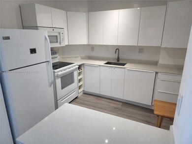 Arlen House unit 1608, Sunny Isles Beach, FL 33160 - photo 5