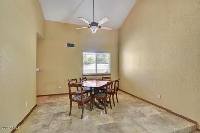 5 Formal Dining (800x534)