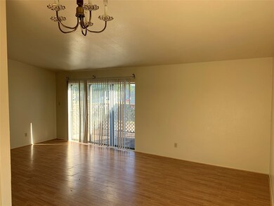 Beautiful Dining/living area