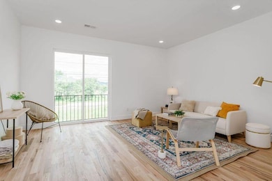 3307 Aberdeen Row, Chattanooga, TN 37410 - photo 3