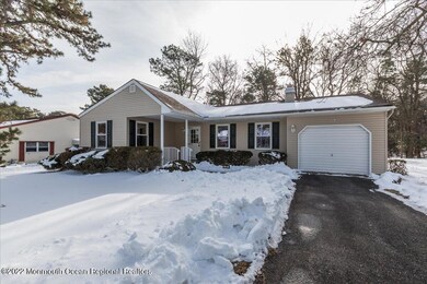 06-15GreenleafSt0006