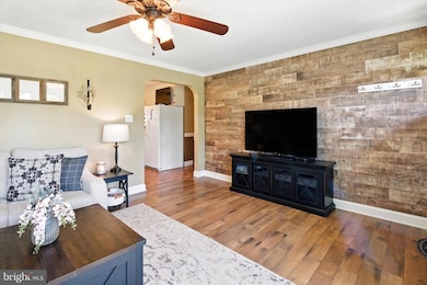 323 Pikeland Ave, Spring City, PA 19475 - photo 7