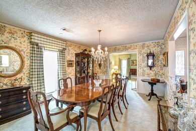 13723 Alchester Ln, Houston, TX 77079 - photo 3