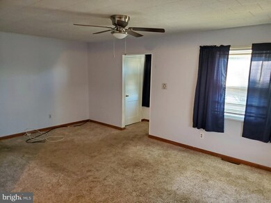 811 Centerville Rd, Wilmington, DE 19804 - photo 2