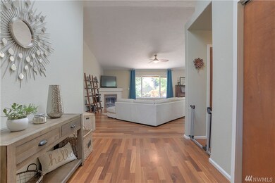 2705 18th Ave SE, Olympia, WA 98501 - photo 2