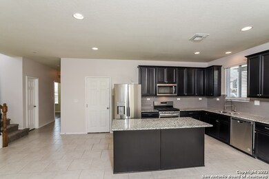 12113 Matador Ranch, San Antonio, TX 78254 - photo 4