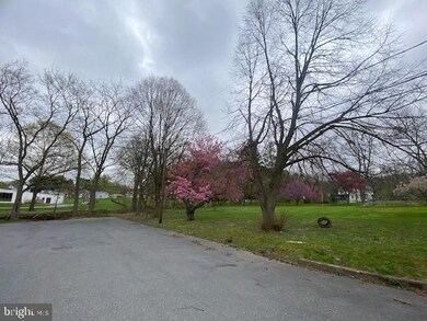 201 Oak Dr, Lower Macungie Township, PA 18062 - photo 6