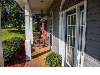 811 Eagles Nest Dr, Byram, MS 39272 - photo 4