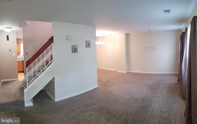 6906 Storch Cir, Lanham, MD 20706 - photo 4