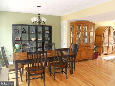 32 Fox Run Way, Arnold, MD 21012 - photo 3