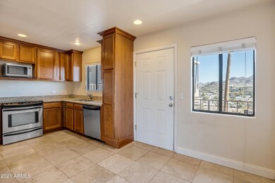 1057 E Butler Dr unit 1C, Phoenix, AZ 85020 - photo 6