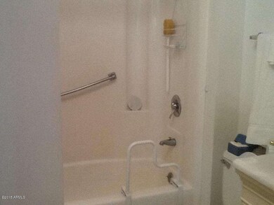 11116 W Desert Butte Dr unit 15C, Sun City, AZ 85351 - photo 4