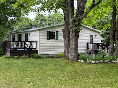 E21666 Ridge Rd, Grand Marais, MI 49839 - photo 2