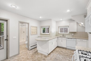 31 Hunting St unit 1, Cambridge, MA 02141 - photo 2