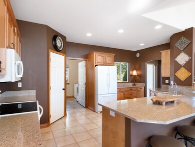 21322 Buckeye Lake Ln, Colbert, WA 99005 - photo 7