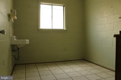 6300 Riverdale Rd, Riverdale, MD 20737 - photo 4