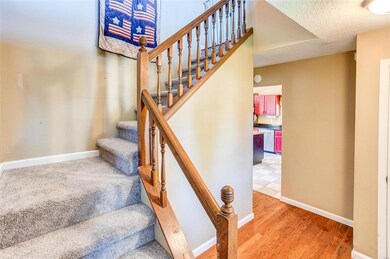 821 Robert Dr, Maryville, IL 62062 - photo 5