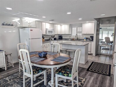 815 Ocean Shore Blvd unit 11, Ormond Beach, FL 32176 - photo 4