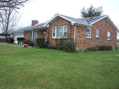 447 Hopewell Rd, Harrodsburg, KY 40330 - photo 2