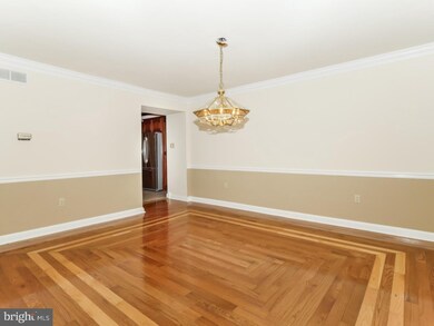 303 White Swan Way, Langhorne, PA 19047 - photo 7