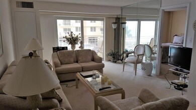 109 Living Room C